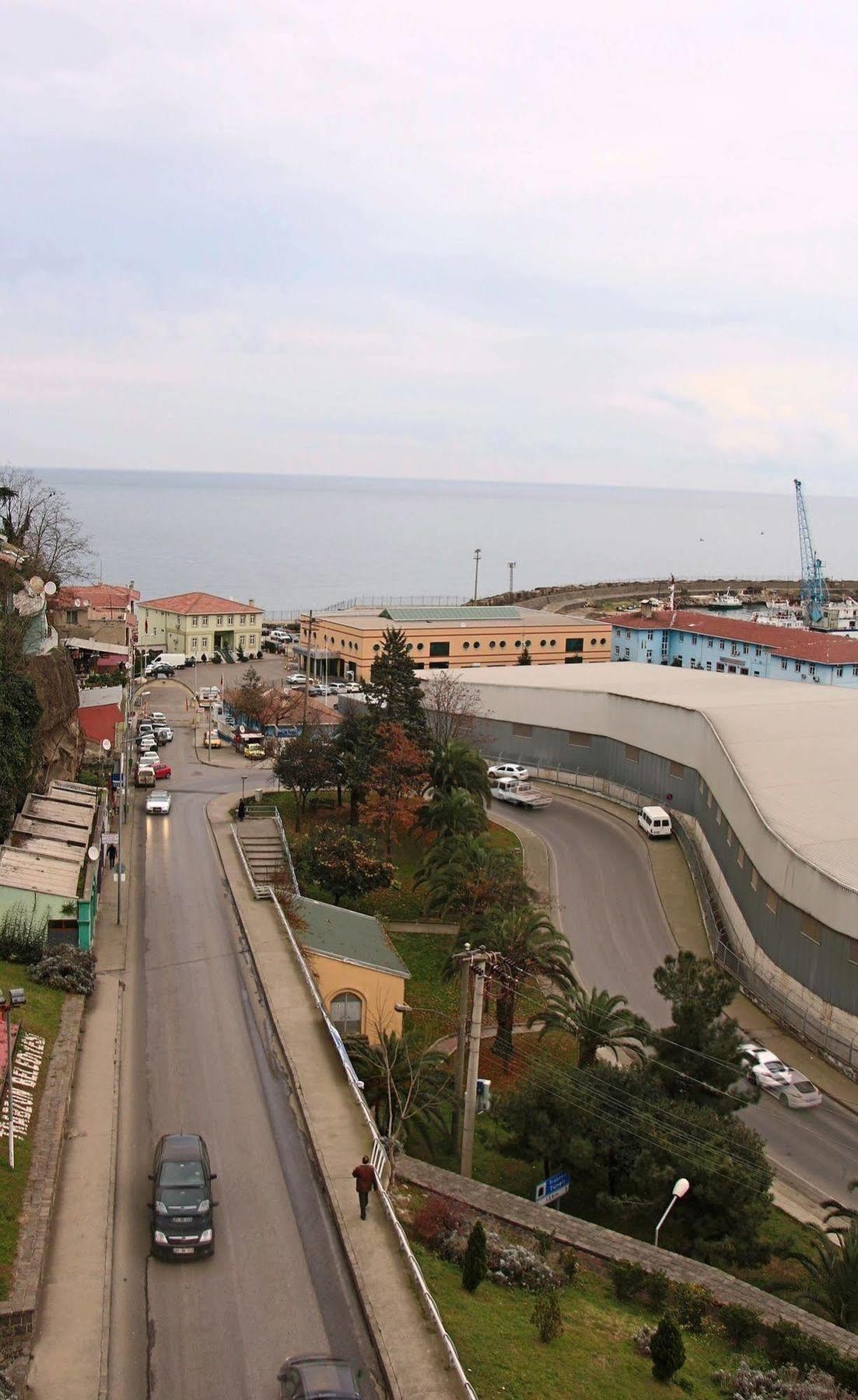 City Port Hotel Trabzon Esterno foto